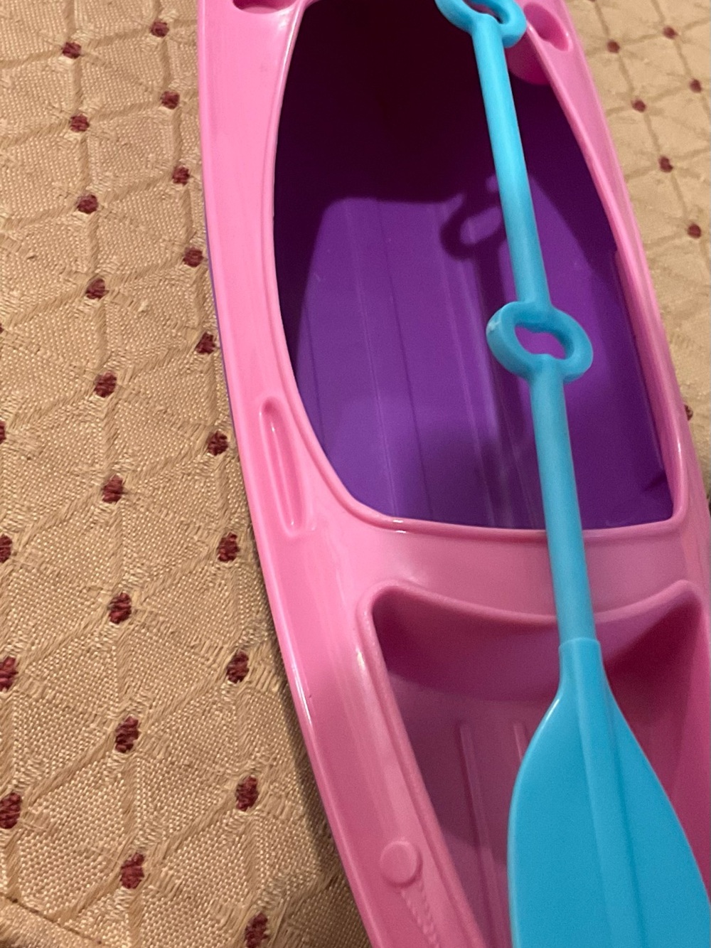 Mattel Barbie pink and purple Kayak with Oar